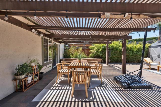 4241 Sora Terrace, Fremont CA: https://media.crmls.org/mediaz/de258002-8fdc-4537-9f06-b3a59b6436a4.jpg