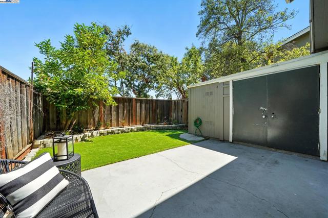 824 Royal Ann Ln, Concord CA: https://media.crmls.org/mediaz/de258cdb-4d37-46ce-abc8-1f1e625f5cfd.jpg