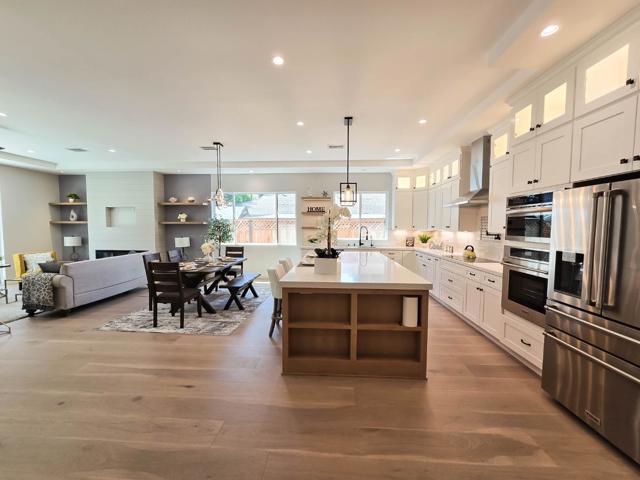95 Centre Street, Mountain View CA: https://media.crmls.org/mediaz/de26f17e-361a-40e4-8857-a20a15b61f46.jpg