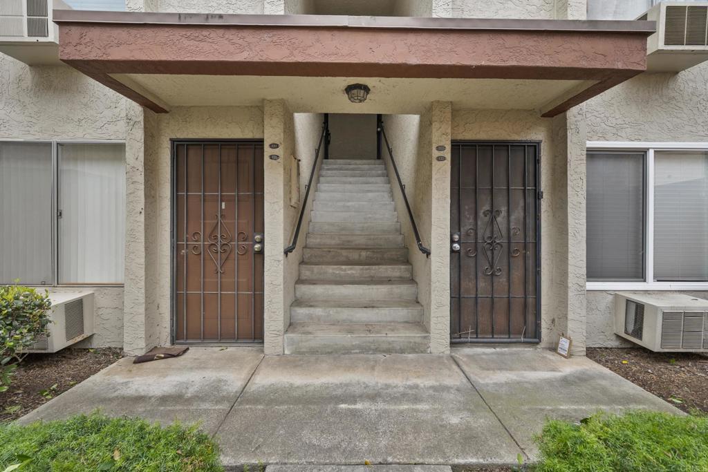 9528 Carroll Canyon Rd - photo 19