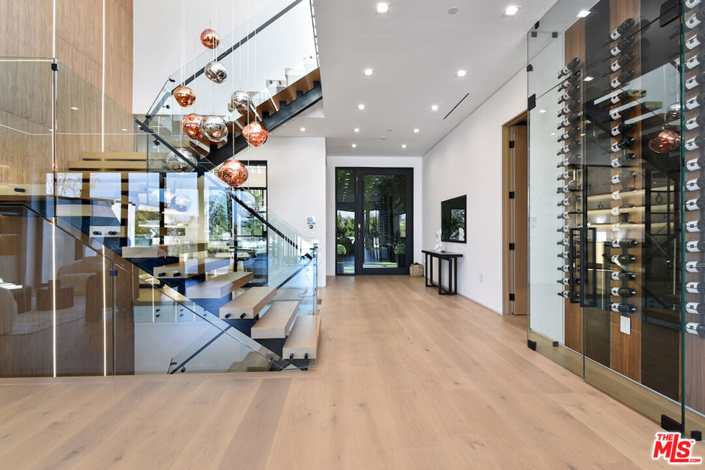 13015 Greenleaf StreetStudio City img 1