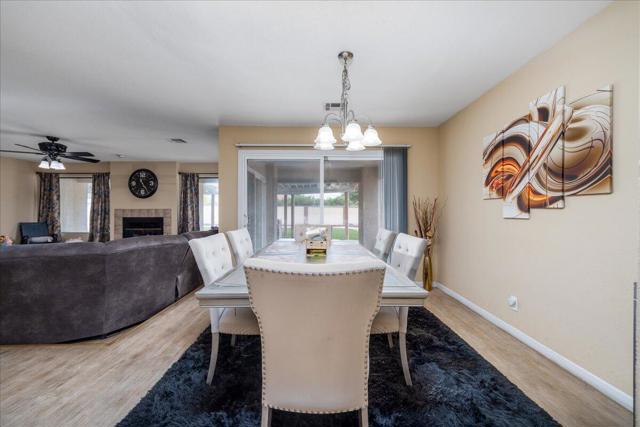 27650 Avenida Terrazo, Cathedral City CA: https://media.crmls.org/mediaz/de299780-fc64-4aad-a98a-1a33eac0be36.jpg