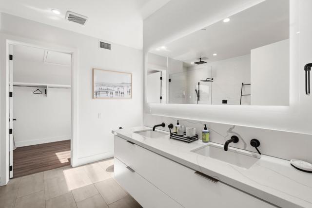 508 N Tremont Street, Oceanside CA: https://media.crmls.org/mediaz/de2af270-f1d4-43d2-9dd0-3750771668f7.jpg