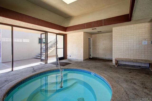 Detail Gallery Image 56 of 60 For 757 Ocean Surf Dr, Solana Beach,  CA 92075 - 3 Beds | 2/1 Baths