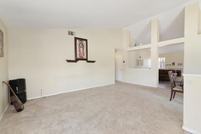 Detail Gallery Image 11 of 43 For 2732 Kingsbury Ave, Hemet,  CA 92545 - 3 Beds | 2 Baths