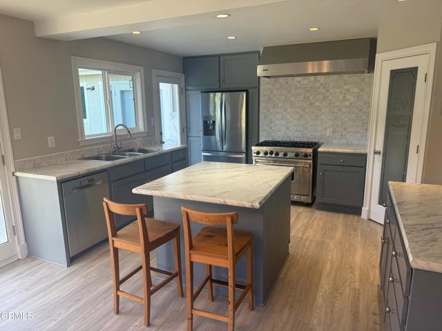 Detail Gallery Image 8 of 28 For 4982 Lafayette St, Ventura,  CA 93003 - 4 Beds | 2/1 Baths