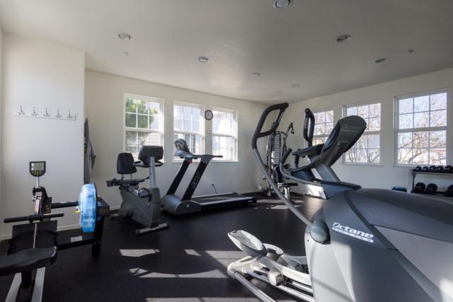 129 Outlook Circle, Pacifica CA: https://media.crmls.org/mediaz/de2f0ae3-e303-4c84-9479-c50ae89e8ca7.jpg