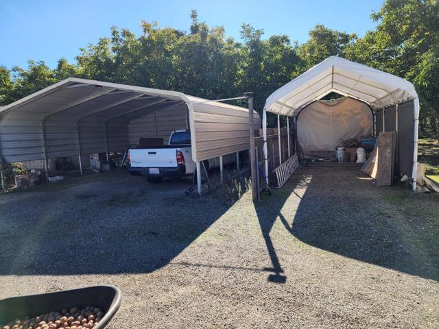 3719 N Hart Road, Modesto CA: https://media.crmls.org/mediaz/de2f15a7-e46a-46ba-9152-ef2b287e3b65.jpg