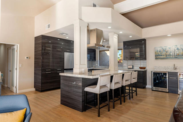 72815 Somera Road, Palm Desert CA: https://media.crmls.org/mediaz/de2fc92e-d69f-4dca-a20e-d7bd8dfd324e.jpg