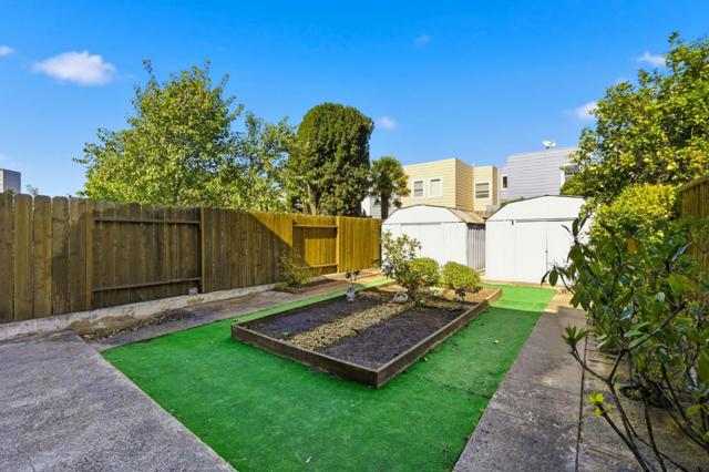 116 W Moltke Street, Daly City CA: https://media.crmls.org/mediaz/de2fffa9-d1fc-480c-9e11-3ebd4d6a50a3.jpg