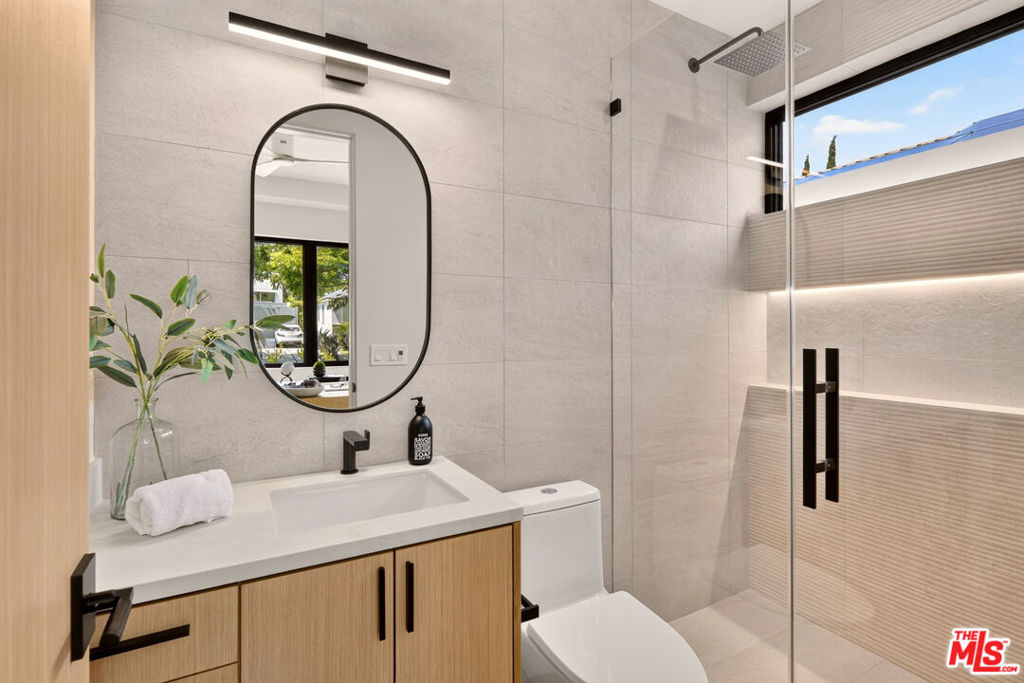 MLS #26855425 image #13