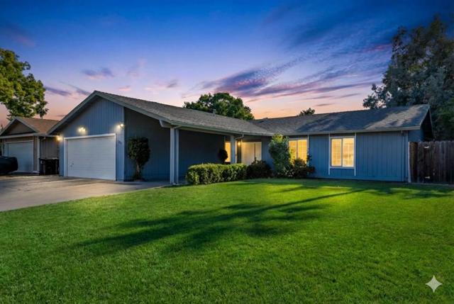 9023 Don Avenue, Stockton CA: https://media.crmls.org/mediaz/de320c02-70cf-48b1-8bf3-a3e53c4c9566.jpg