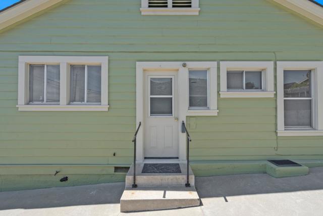 928 Lincoln Street, Watsonville CA: https://media.crmls.org/mediaz/de33173e-ea29-4fba-9a6c-2d6dad746316.jpg