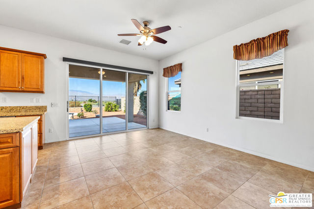 85041 Stazzano Place, Indio CA: https://media.crmls.org/mediaz/de3324d0-3d67-4a6f-8700-3e45f9893f5a.jpg