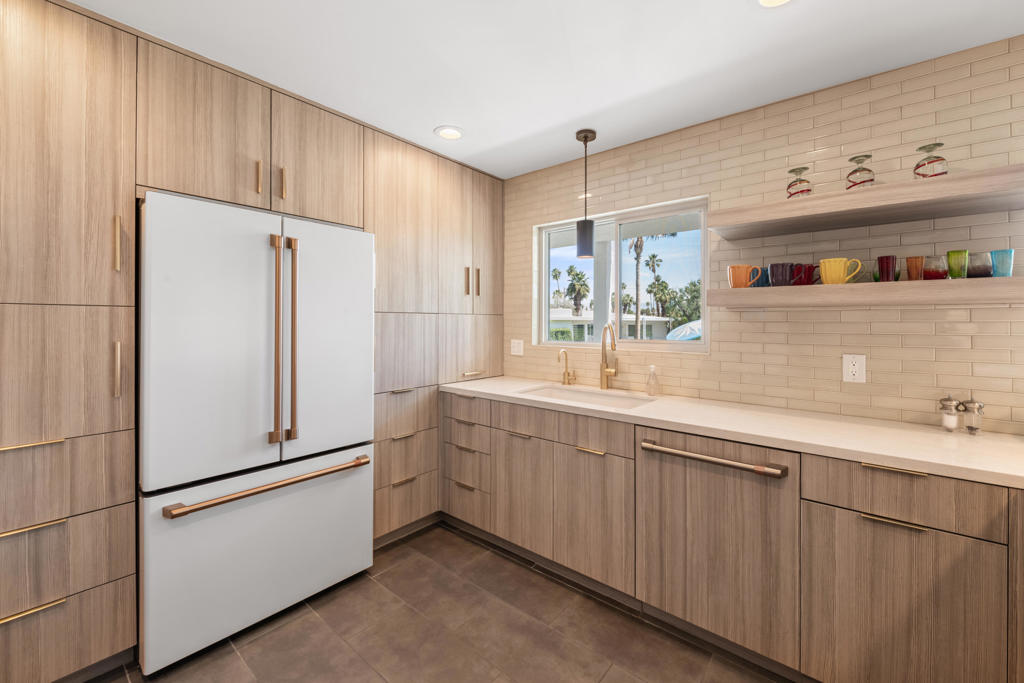 MLS #219138022DA image #10