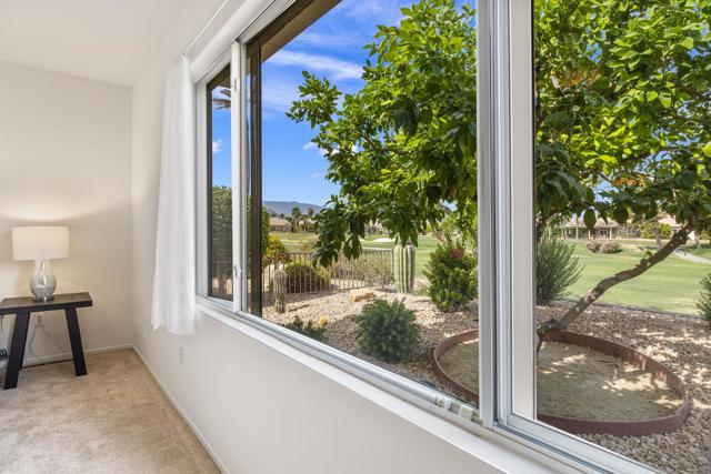 38995 Brandywine Avenue, Palm Desert CA: https://media.crmls.org/mediaz/de35ea5f-8204-4692-9684-3886ba99055a.jpg