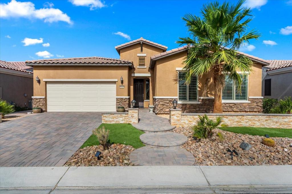 MLS #219133317DA image #1