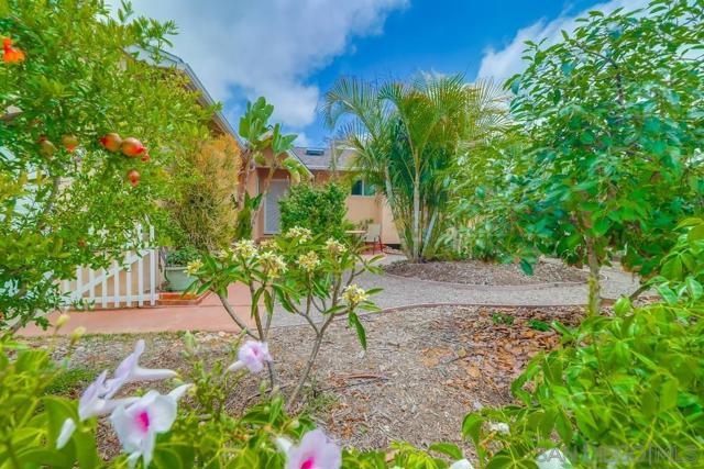 3541 Pomeroy St, San Diego CA: https://media.crmls.org/mediaz/de36cb6d-d02b-4f67-b45f-65eb332318f2.jpg