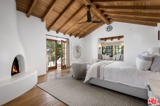 849 Ashley Road, Montecito CA: https://media.crmls.org/mediaz/de37634e-2de9-4230-b45c-2896f2f7b050.jpg