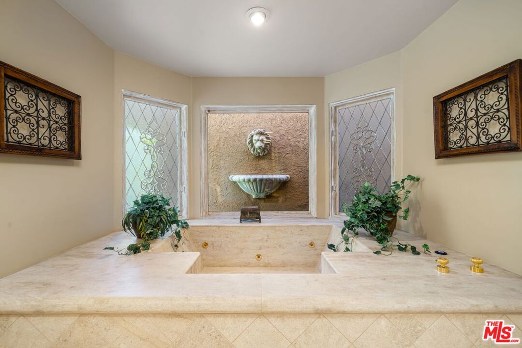 MLS #25618015 image #44