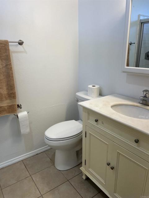 1404 Lombard Street, Vista CA: https://media.crmls.org/mediaz/de399d87-5469-44ab-b1f6-dab4cd7a403b.jpg