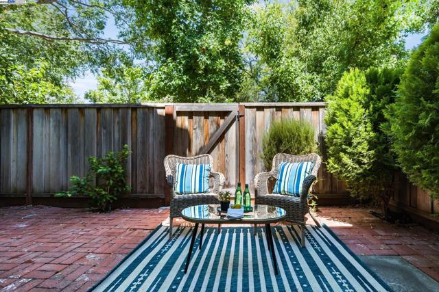 4120 Lucca Ct, Pleasanton CA: https://media.crmls.org/mediaz/de39b9c4-83c1-43df-b0ae-7393cfd59a51.jpg