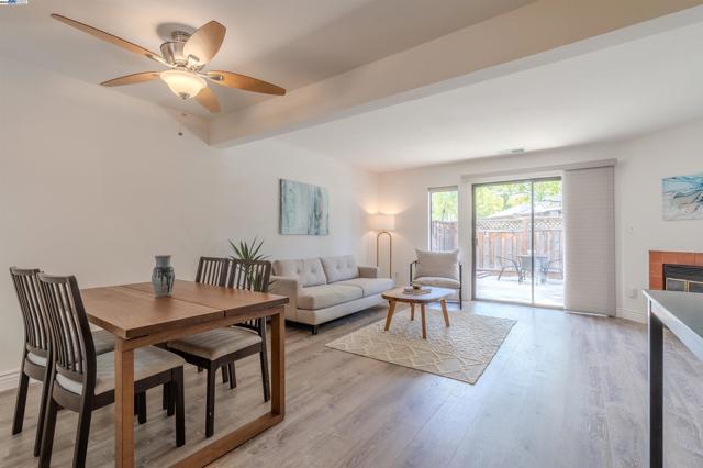 1785 Paseo Laguna Seco, Livermore, California 94551, 2 Bedrooms Bedrooms, ,1 BathroomBathrooms,Condominium,For Sale,Paseo Laguna Seco,41113841