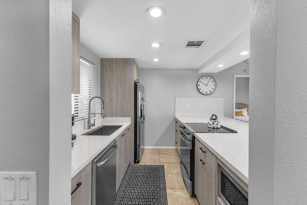 MLS #219139156DA image #4