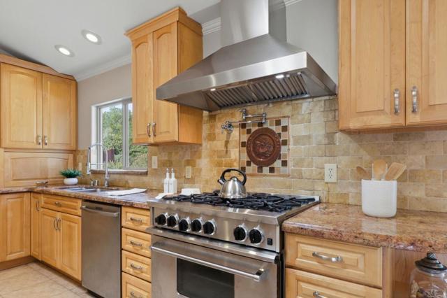 12387 Stonebrook Drive, Los Altos Hills CA: https://media.crmls.org/mediaz/de3affb0-79db-4ef7-a690-db72e1888f54.jpg