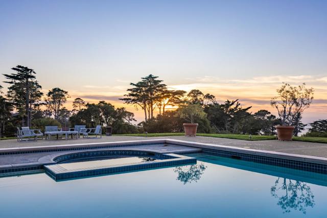 72 Fern Canyon Road, Carmel CA: https://media.crmls.org/mediaz/de3bfab2-c9ab-4816-9004-0a88911b9182.jpg