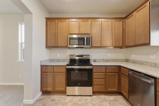 772 Livingston Avenue, King City CA: https://media.crmls.org/mediaz/de3c70e9-2885-4ef1-bd3b-db268b2a1b33.jpg