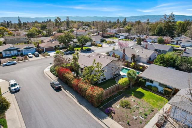 Image 45 of 49 For 1007 Rockrose Avenue