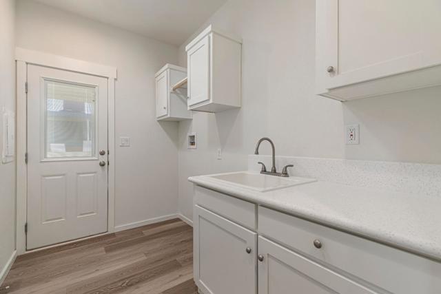 510 SaddleBrook Drive, San Jose CA: https://media.crmls.org/mediaz/de3cfd2d-ff84-4df7-b856-3c28a3424684.jpg