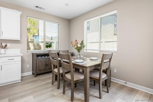 1682 Carol Lee Lane, Escondido CA: https://media.crmls.org/mediaz/de3da191-c1e3-4944-9f33-23d5c9d99629.jpg