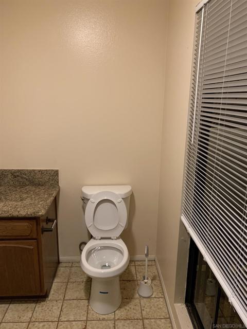 9109 Huntley Road, Fallbrook CA: https://media.crmls.org/mediaz/de3dce67-fc29-4142-8f6f-4efc07eb58af.jpg