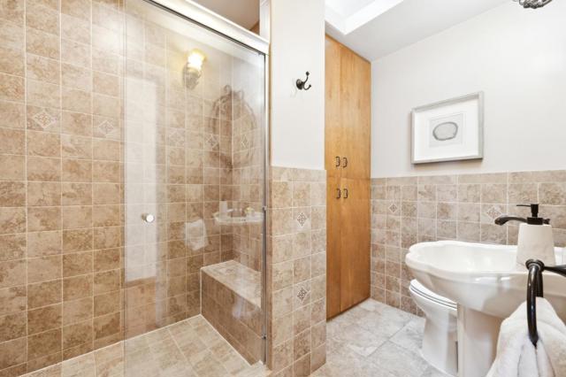 193 Willow Avenue, Millbrae CA: https://media.crmls.org/mediaz/de3e983e-cf59-4067-96ba-c1ba7fca6bfd.jpg