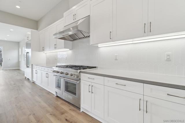 Image 10 of 50 For 15123 Larchmont St