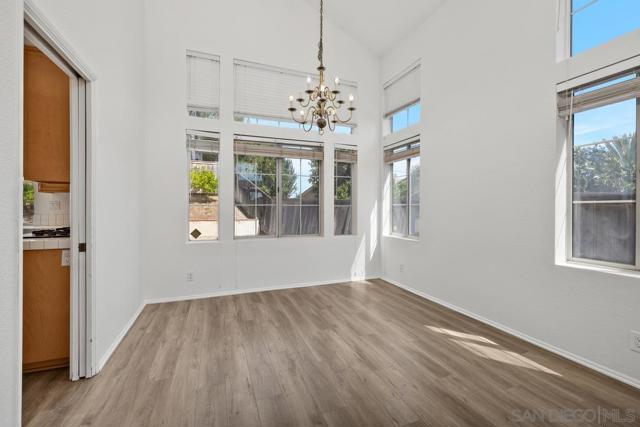 12305 Crisscross Ln, San Diego CA: https://media.crmls.org/mediaz/de3f1998-5743-48b0-a239-f4518cab73c9.jpg