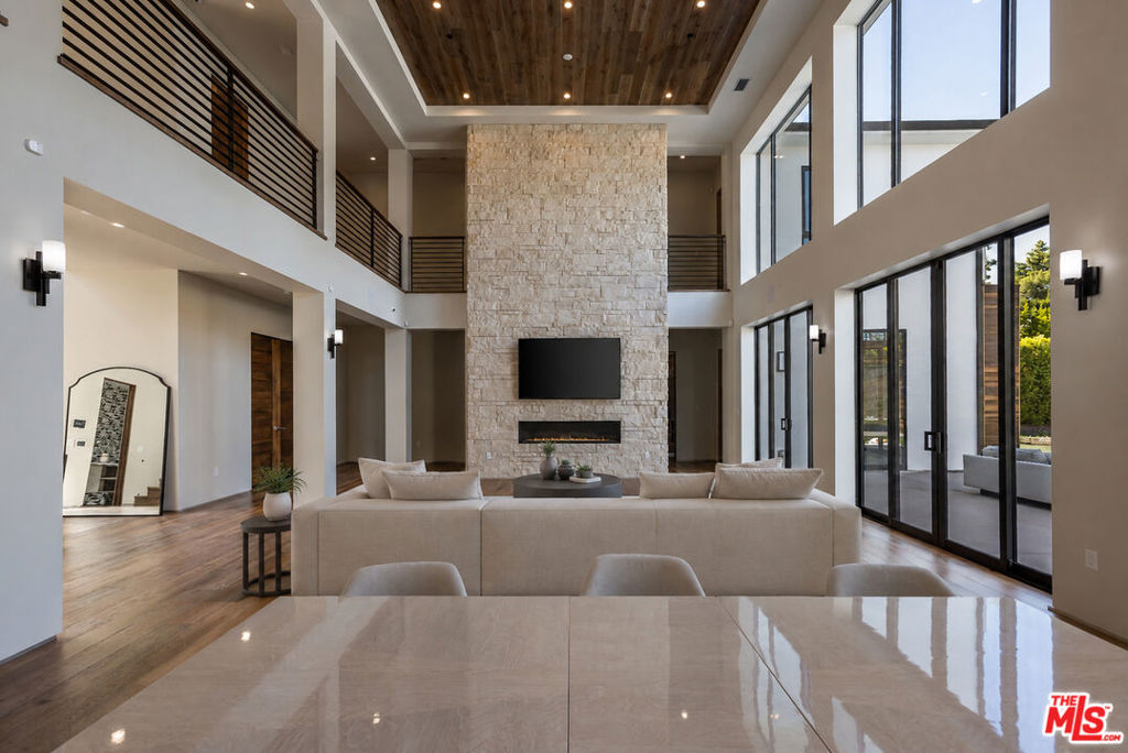 MLS #26839557 image #3
