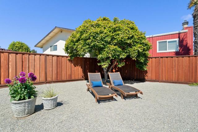 105 Vista Mar Court, Aptos CA: https://media.crmls.org/mediaz/de40d970-2117-4868-a1de-d7f8ba2055ce.jpg