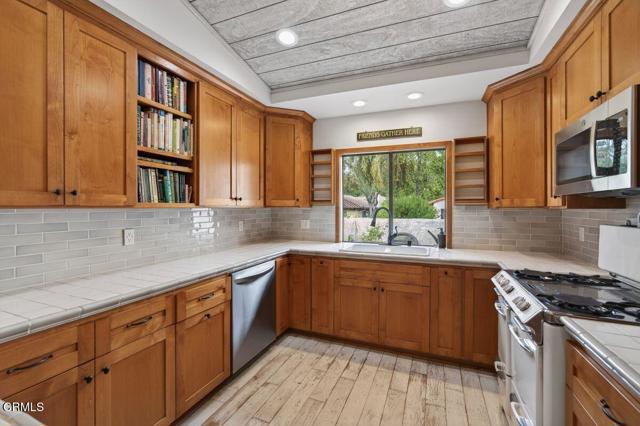 Detail Gallery Image 5 of 29 For 410 Church Rd #28,  Ojai,  CA 93023 - 2 Beds | 2 Baths