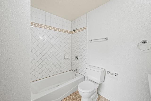 Image 12 of 39 For 5131 Dorman Drive