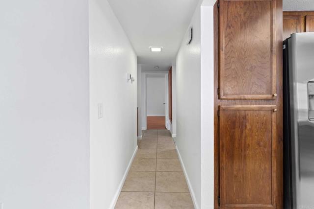 Detail Gallery Image 19 of 27 For 337 N Melrose Dr #E,  Vista,  CA 92083 - 2 Beds | 2 Baths