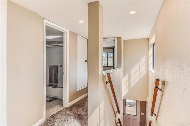 Image 27 of 34 For 9259 Brookside Circle