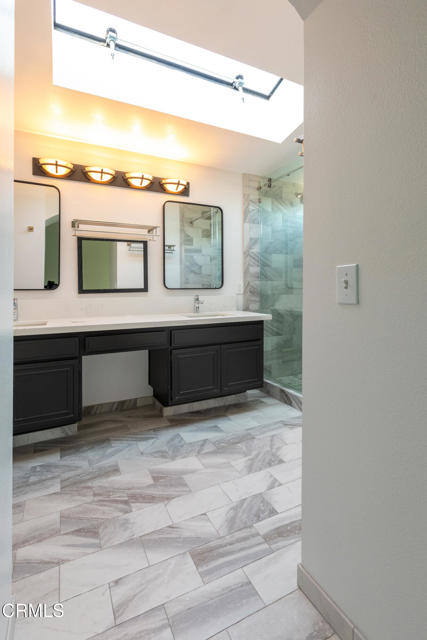 Detail Gallery Image 14 of 21 For 1675 Arroyo Seco Dr, Ventura,  CA 93004 - 4 Beds | 2/1 Baths