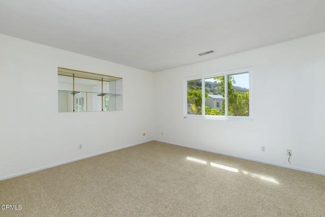 Image 43 of 63 For 5973 Canon Court