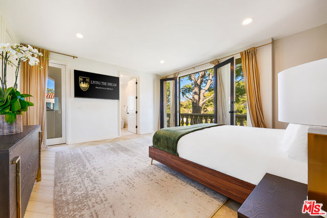 10502 Yellow Hill Road, Malibu CA: https://media.crmls.org/mediaz/de44c5c1-8fe4-4fe9-aca4-ed48f8629e52.jpg