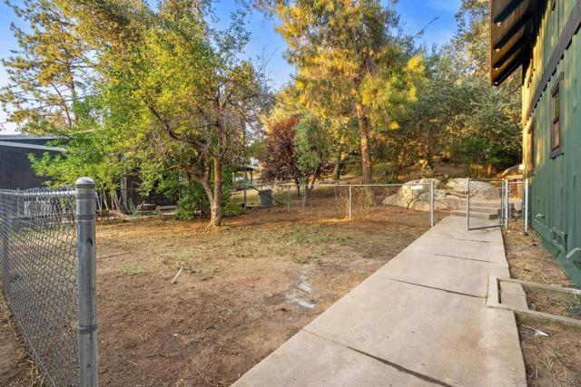 8648 Valley View Trail, Pine Valley CA: https://media.crmls.org/mediaz/de491c96-f9d3-421d-90cd-69b73aced9f7.jpg
