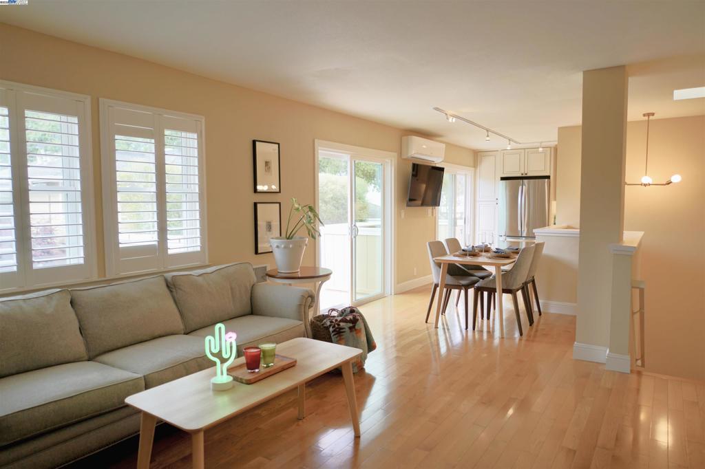 580 Vista Ave