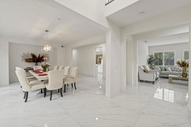 Detail Gallery Image 19 of 68 For 2004 Corte Saltero, Chula Vista,  CA 91914 - 5 Beds | 5/1 Baths